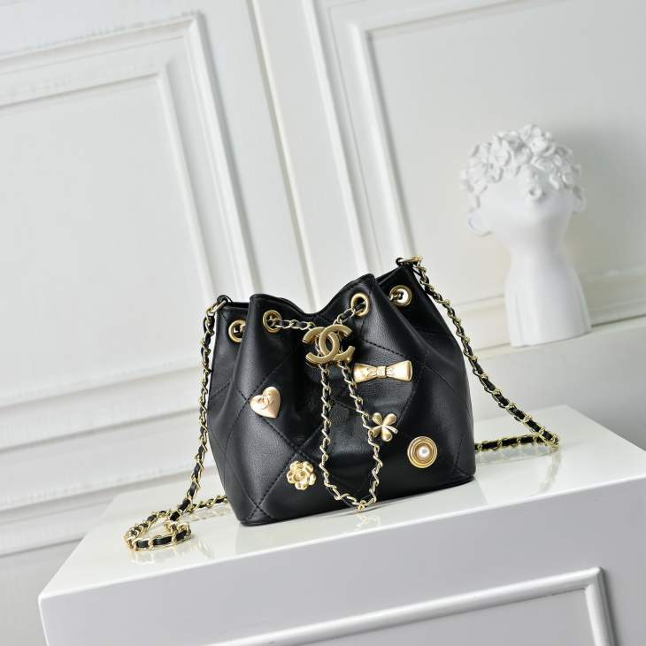 Picture of Chanel Handbags 2 _SKUfw239825175fw